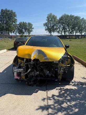 Unfallwagen Renault Clio 1.6 Turbo RS 2013/1
