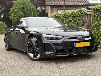 Damaged car Audi E-tron GT ZERO 1-100 Competition 93 kWh 500 PK 2021/6