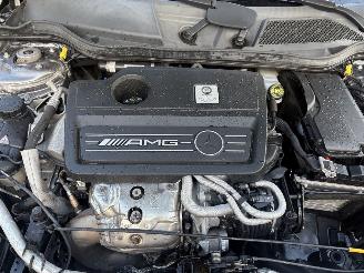 Mercedes AMG CLA  45 AMG  4-MATIC 381 PK AUTOMAAT PANORAMA picture 8