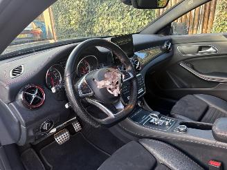 Mercedes AMG CLA  45 AMG  4-MATIC 381 PK AUTOMAAT PANORAMA picture 11