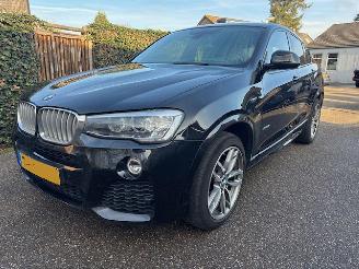 skadebil auto BMW X4 M 2.8 X-DRIVE EXE M-SPORT 250 PK AUTOMAAT 2017/6