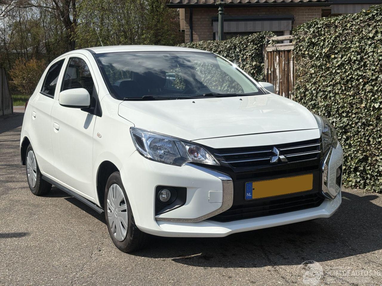 Mitsubishi Space-star 1.2 Connect+ 71PK