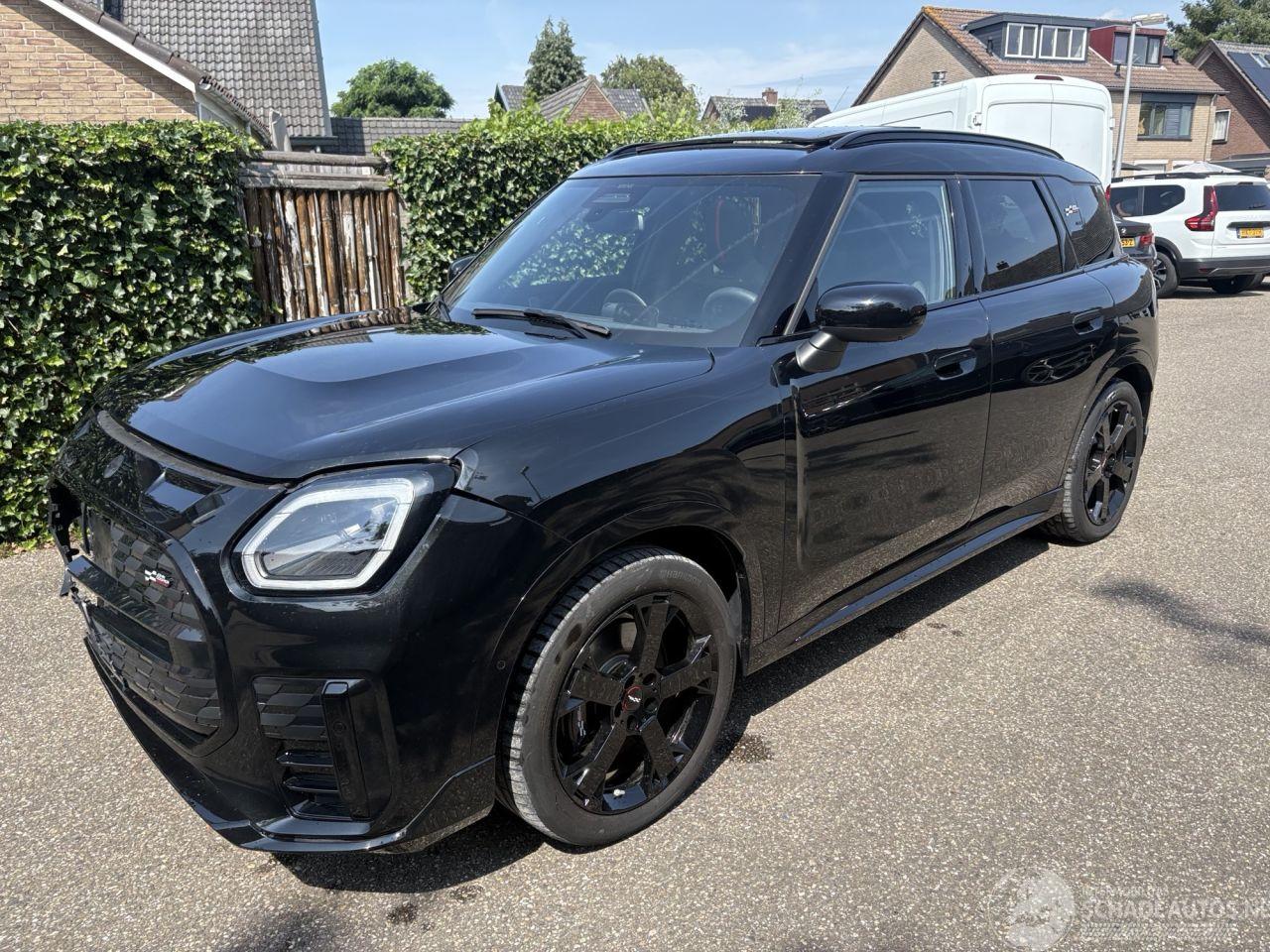 Mini Countryman SE ALL4 John Cooper Works M 66.5 kWh 330 PK