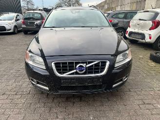 Schadeauto Volvo V-70 1.6 T4 16V Combi/o  Benzine 1.596cc 132kW (179pk) FWD 2010-10/2015-12 (BW48) B4164T 2012/7