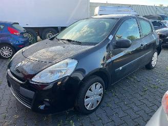 Renault Clio 1.2 16V 65 Hatchback  Benzine 1.149cc 48kW (65pk) picture 9