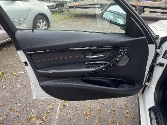BMW 3-serie 320d 2.0 16V Combi/o  Diesel 1.995cc 135kW (184pk) picture 15