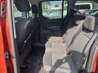Peugeot Rifter 1.2 MPV 5 persoons picture 14