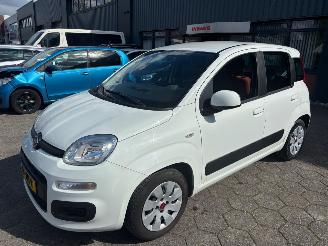 krockskadad bil auto Fiat Panda  2016/2