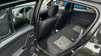 Dacia Sandero 1.2 16V. 55KW picture 13