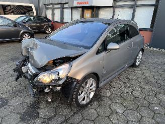 skadebil auto Opel Corsa 1.6 16V OPC LINE 2011/6