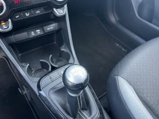 Kia Picanto 1.0 CVVT Design Edition picture 14