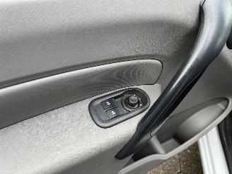 Renault Kangoo Express 1.6 16V Express Comfort picture 8