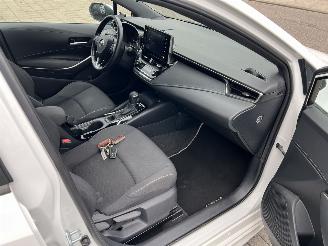 Toyota Corolla 1.8 HYBRID ACTIVE picture 24