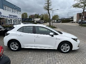 Toyota Corolla 1.8 HYBRID ACTIVE picture 8