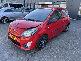 škoda osobní automobily Renault Twingo II 1.2-16V Authentique 2010/2