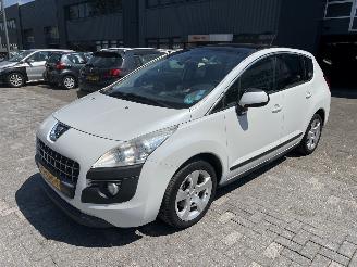 uszkodzony samochody osobowe Peugeot 3008 1.6 THP Première 2009/11