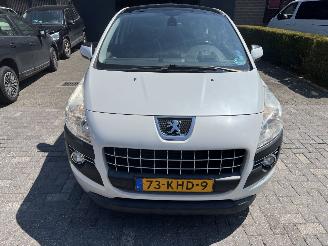 Peugeot 3008 1.6 THP Première picture 8