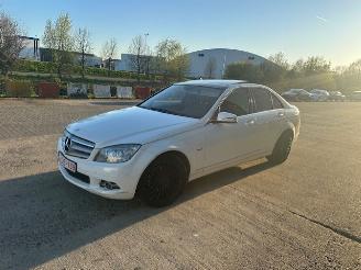 krockskadad bil auto Mercedes C-klasse  2010/9