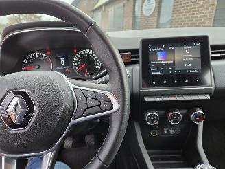 Renault Clio 1.0 TCe Bi-Fuel Zen picture 10