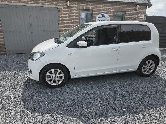 skadebil auto Skoda Citigo 1.0 Greentech Elegance 2013/5