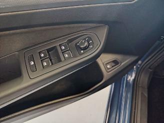 Volkswagen Golf 1.5 Hybride 204PK! DSG PANO LEDER MASSAGE FULL 2025 15.000km picture 27