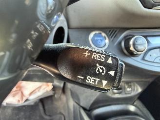 Toyota Yaris 1.5I - 16V HYBRID picture 13