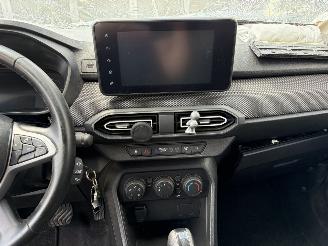 Dacia Jogger 1.6i - 16V SCE 140 E-TECH picture 10