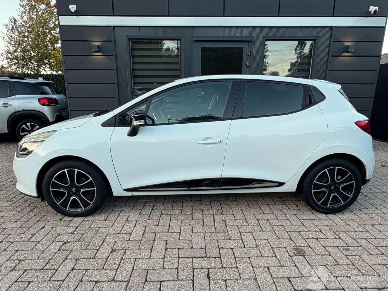 Renault Clio 0.9 TCe Night & Day | Navi Pdc Lm-velgen