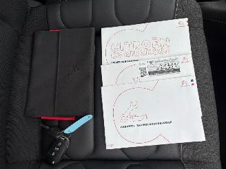 Citroën C3 Aircross 1.2 PureTech Shine | Automaat Panoramadak picture 25