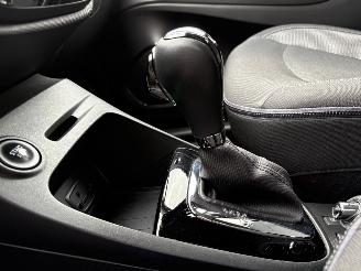 Renault Captur 1.2 TCE AUTOMAAT | NAP | DEALER ONDERHOUDEN | SCHADEVRIJ picture 3