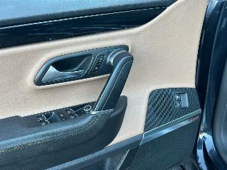 Volkswagen Passat 3.6 V6 FSI 4Motion 4p. picture 11