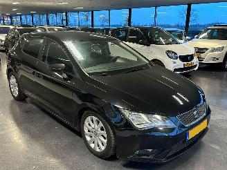 krockskadad bil auto Seat Leon seat leon 1.6TDI 2014/1