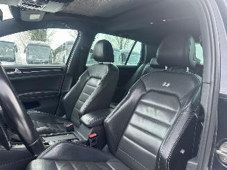 Volkswagen Golf 2.0TSI 410pk Black Edition picture 5