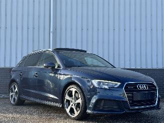 Schadeauto Audi A3 Sportback Quattro 2017/1