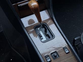 Mercedes  W124 230E picture 11