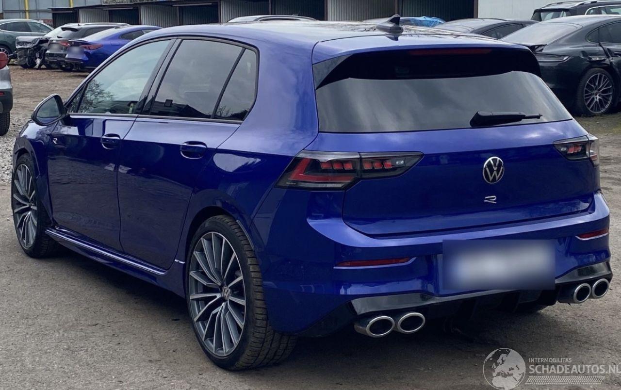 Volkswagen Golf 2.0TSI R Panorama