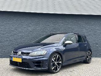 skadebil auto Volkswagen Golf 2.0TSI R 4Motion 300pk 2014/1