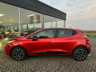 Renault Clio 0.9 TCe Expression picture 5