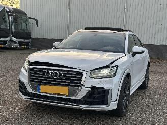 uszkodzony samochody osobowe Audi Q2 1.4TFSI PANO/LED/AUTOMAAT 2017/1
