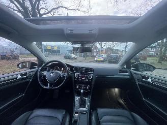 Volkswagen Golf 1.4 TSI ACT Highline DSG PANO picture 15