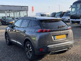 Peugeot 2008 1.2 PureTech GT-Line picture 6