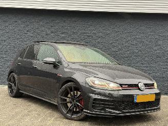 Unfallwagen Volkswagen Golf 2.0TSI GTI FACELIFT PANO/DSG 2019/4