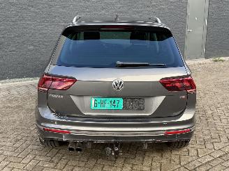 Volkswagen Tiguan 1.4 TSI ACT R-LINE AUTOMAAT picture 4