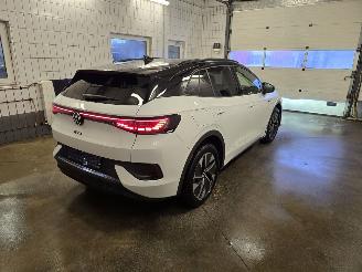 damaged passenger cars Volkswagen ID.4 GTX 4MOTION 2023/11