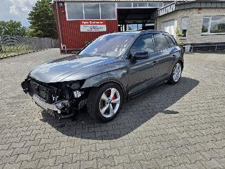 damaged passenger cars Audi Q5 QUATTRO S-LINE 2024/7