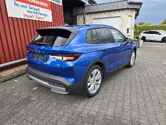 damaged passenger cars Skoda Elroq 60 Loft Advanced HEAD-UP 2025/12