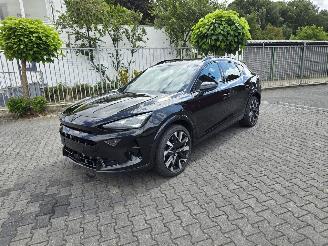 uszkodzony samochody osobowe Cupra Formentor VZ Hybride 200 kW 2025/3