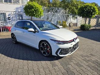 Coche accidentado Volkswagen Golf GTI 195 kW PANORAMA IQ LED 2024/10
