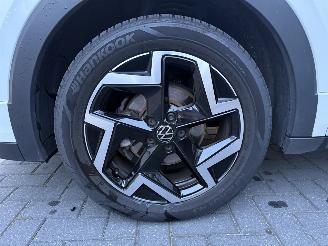 Volkswagen T-Cross 1.5 TSI R-Line Full Option picture 4