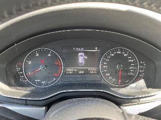 Audi A4 Sport-Line Leer, Navi, Trekhaak, Dynamische verlichting picture 22